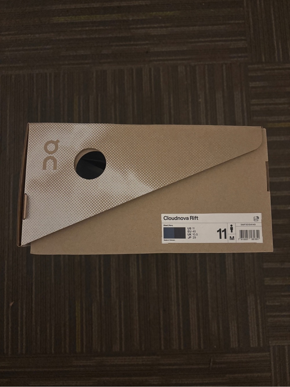 On Running Cloudnova Rift Sneakers Box - BOX ONLY
